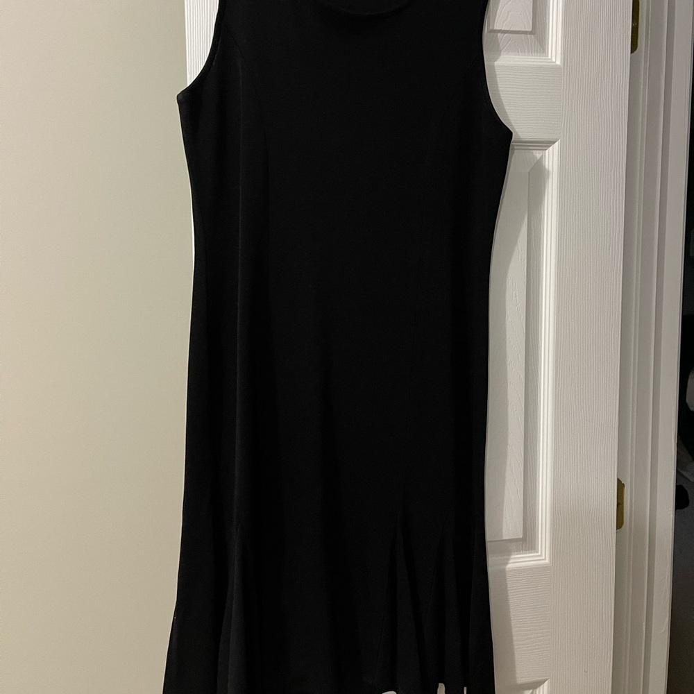 Black dress - pleated at the bottom
